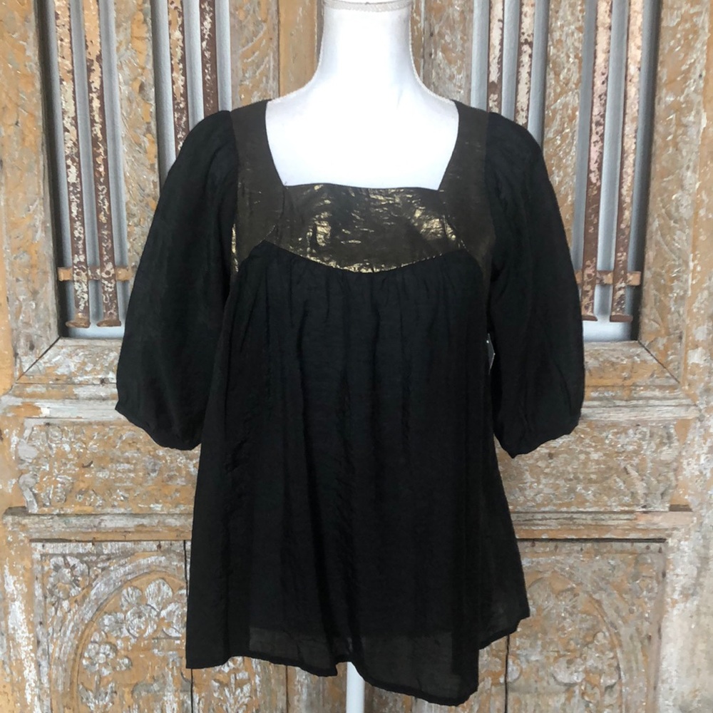 PIKKO 1988 BLACK SHORT SLEEVE METALLIC TOP S NEW